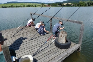 Dievčatá v plnom nasadení pri záverečných pretekoch.